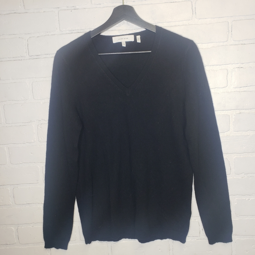 Lark & Ro Cashmere Vneck Sweater